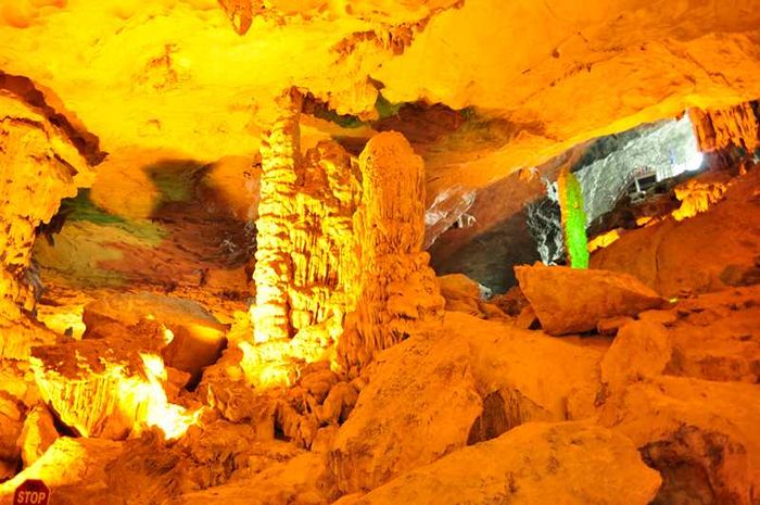 Khám phá Vịnh Hạ Long trong một ngày với nhiều trải nghiệm đáng nhớ
