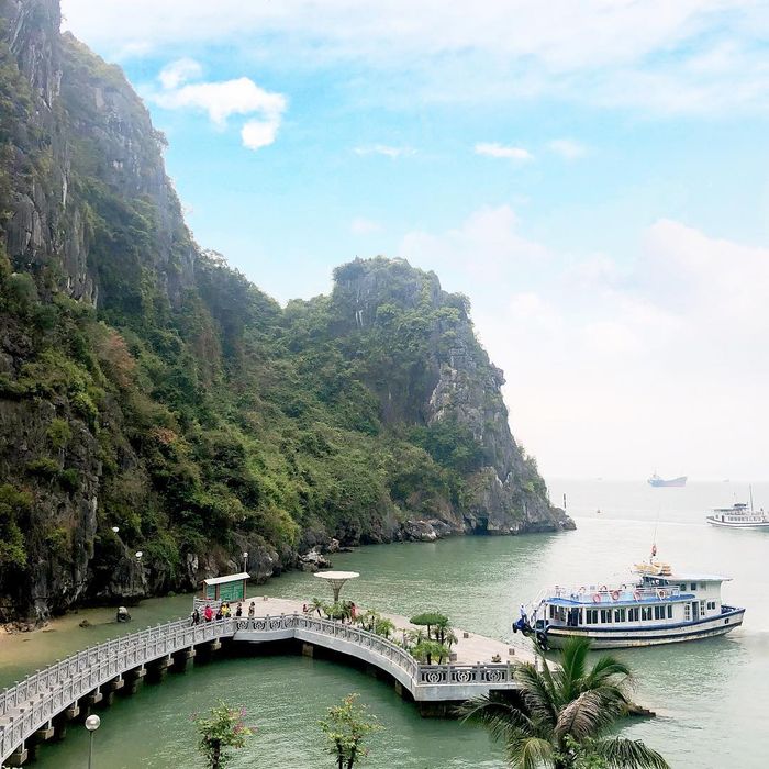 Bước chân lạc giữa vẻ đẹp của Hang Đầu Gỗ, gợi lên trong lòng người những kỷ niệm sâu thẳm