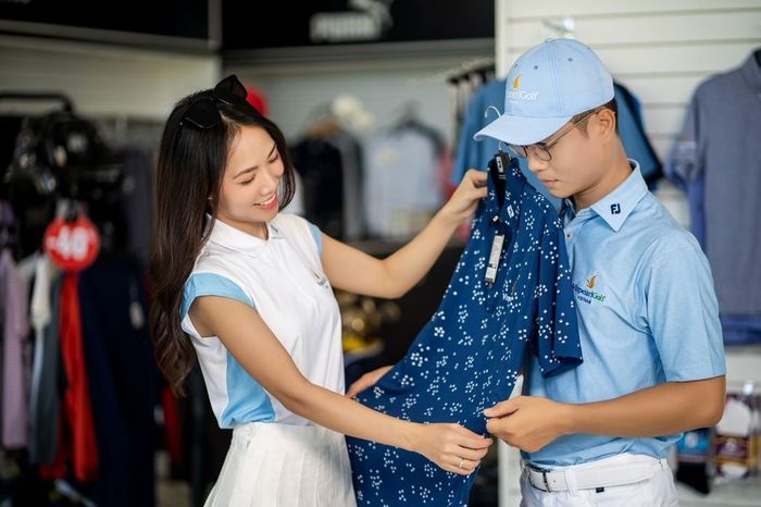 trang phục chơi golf