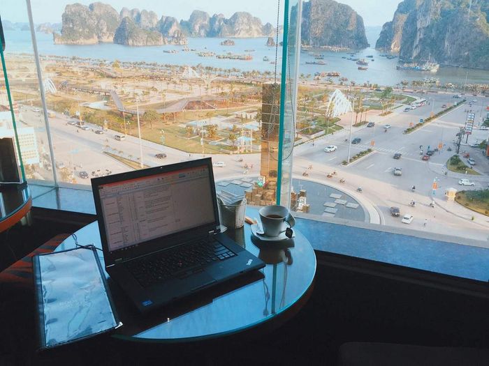 Không thể bỏ qua list 8 quán cà phê Hạ Long đẹp này 8