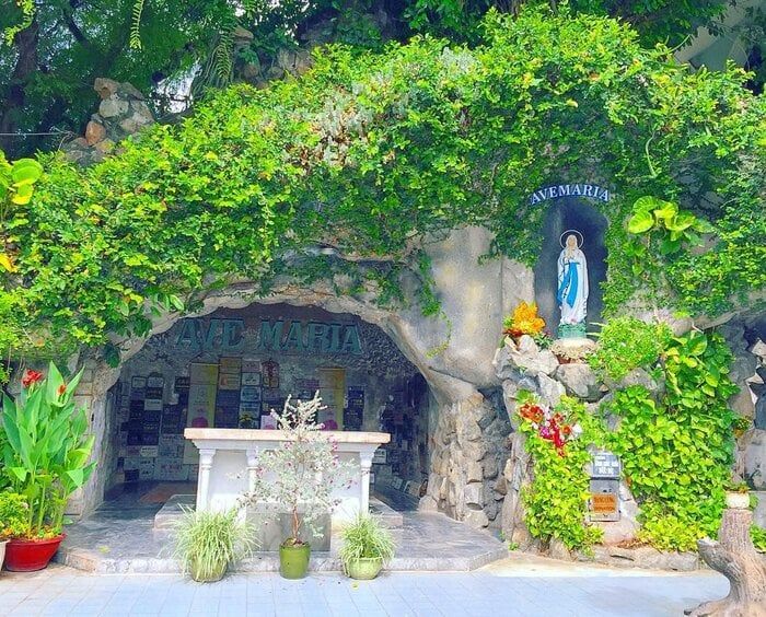 nhà thờ Chính Tòa Đà Nẵng