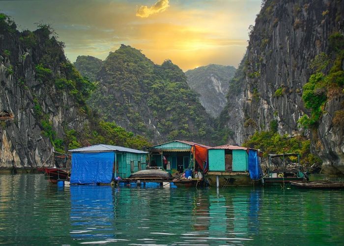 Nếu có 24 giờ ở Hạ Long, bạn sẽ làm gì? 9