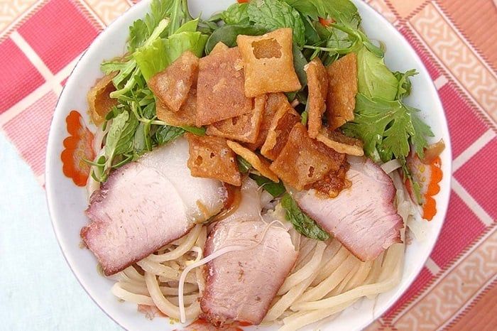 Cao lầu - Đặc sản Hội An