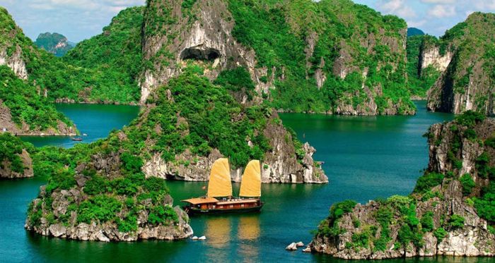 Bí quyết khám phá Hạ Long từ A đến Z 7