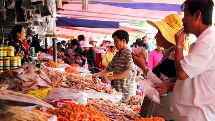 Khám phá ẩm thực Hạ Long một cách tiết kiệm nhất lần thứ 5
