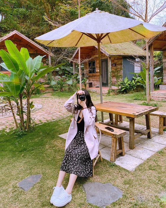 Hình ảnh sống ảo thêm phần lung linh với cách mix đồ khi đến Mộc Châu 5