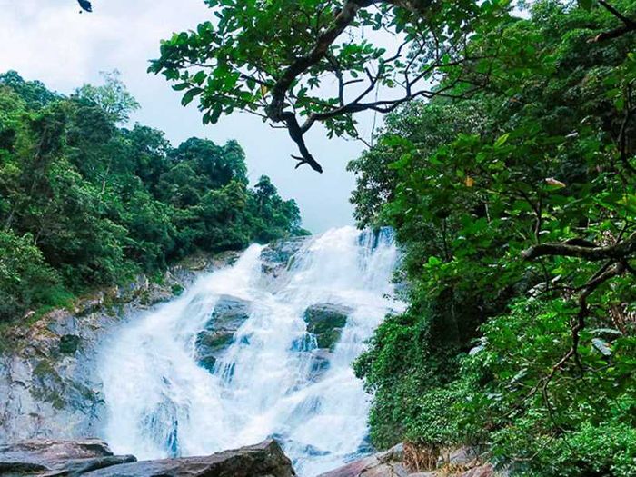 Thác Thí - Hà Giang - Dải vải trắng lả lướt giữa núi rừng 2