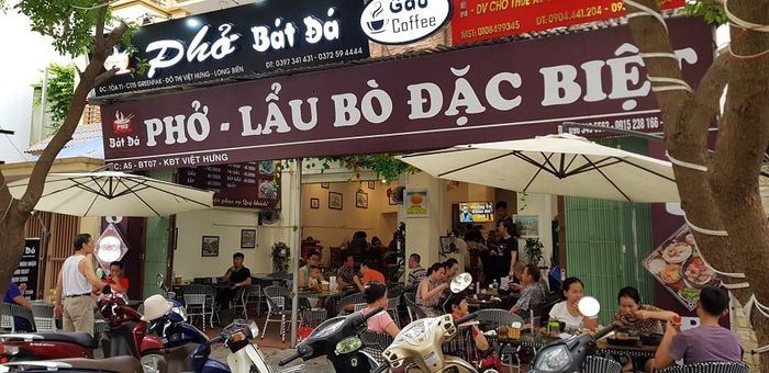 Phở bát đá Hà Nội