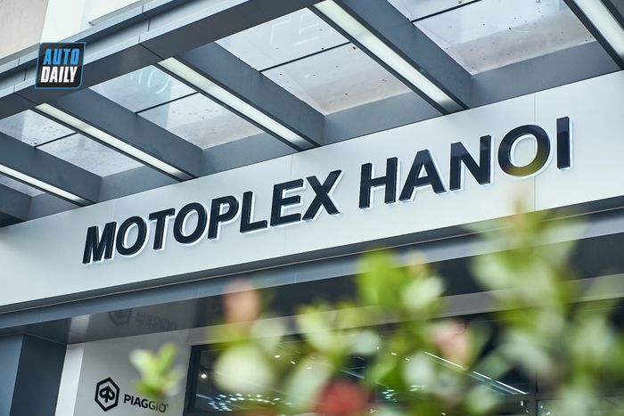 Tổng quan về Motoplex Hanoi – Nơi quy tụ 4 thương hiệu Moto Guzzi, Aprilia, Piaggio và Vespa motoplex-hanoi.jpg