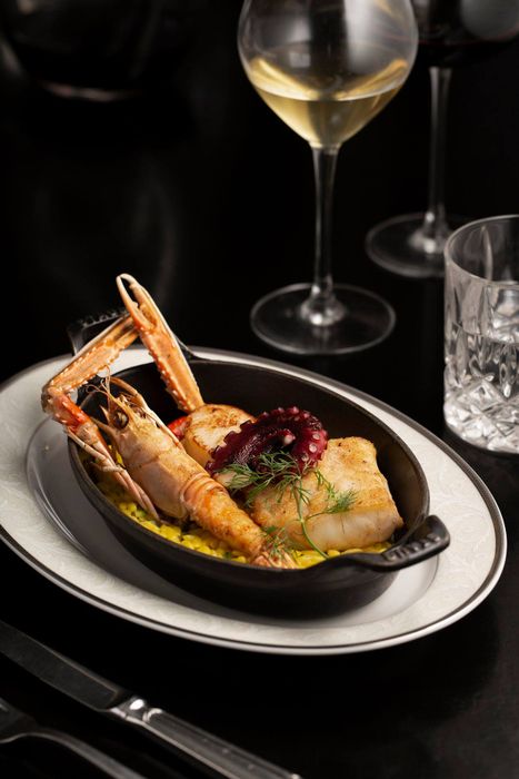 Angelina Restaurant & Lounge - Thưởng thức không gian sang trọng và đẳng cấp khi du lịch Hà Nội 54