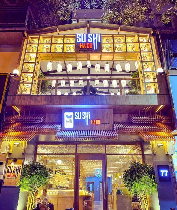 Khám phá ngay thực đơn đa dạng với hơn 200 món ngon tại Hadu Sushi 2