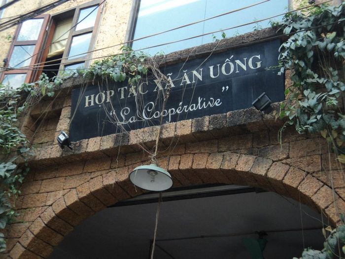 Quay ngược thời gian đến quán cơm kiểu bao cấp ở Hà Nội số 12