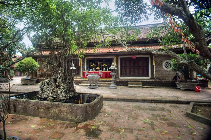 Khám phá vẻ độc đáo của kiến trúc tại chùa Tây Phương Hà Nội 4