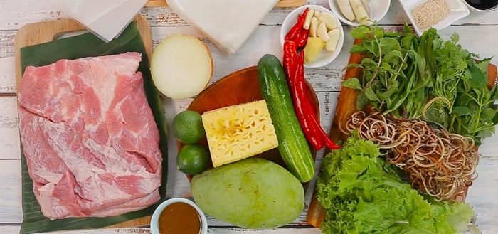 Bánh tráng cuốn thịt heo