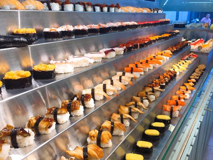 Khám phá ngay thực đơn đa dạng với hơn 200 món ngon tại Hadu Sushi 6