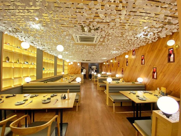 Khám phá ngay thực đơn đa dạng với hơn 200 món ngon tại Hadu Sushi 13