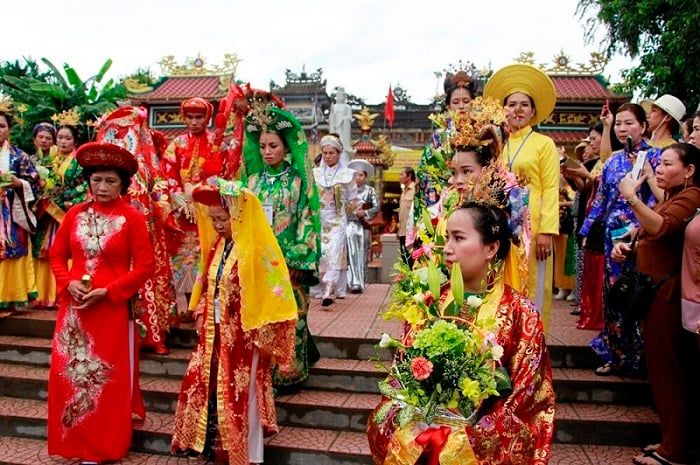 điện Hòn Chén