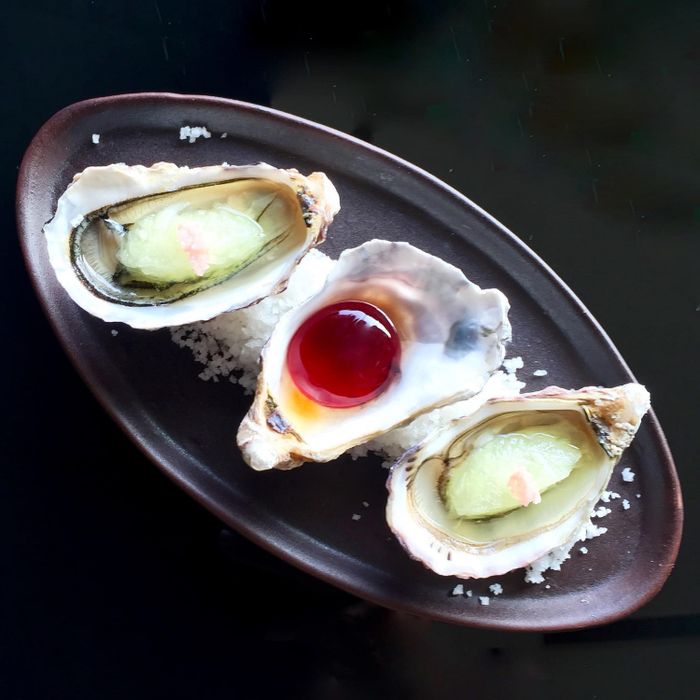 Angelina Restaurant & Lounge - Trải nghiệm không gian sang trọng và đẳng cấp khi du lịch Hà Nội 58