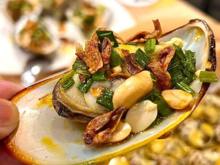Top 8 địa điểm buffet ốc Hà Nội đáng thử nhất