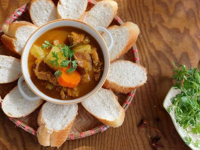 Những địa điểm bánh mì sốt vang hàng đầu ở thủ đô mà bạn không nên bỏ lỡ