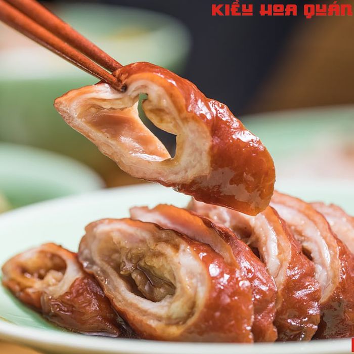 Tới Kiều Hoa Quán để thưởng thức ẩm thực Trung Hoa đa dạng