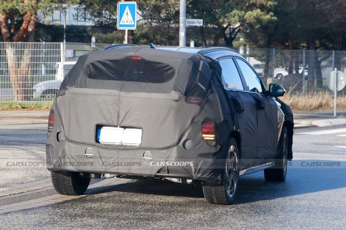 Hyundai Kona Electric 2025 lộ diện trên đường thử với phiên bản N Line thể thao hyundai-kona-electric-n-line-scoop-10-2048x1361.webp