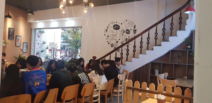 Ghé Q Coffee Hải Phòng cùng nhóm bạn đông cũng không cần phải lo lắng