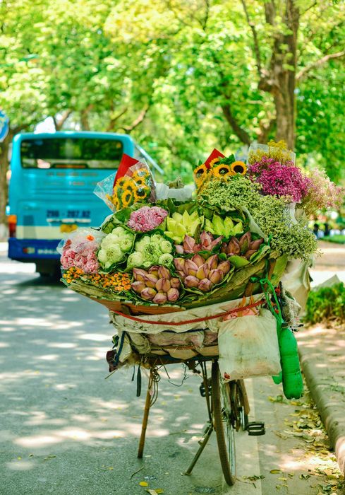 Khám phá Hà Nội qua những điểm đến nổi tiếng và quen thuộc 12