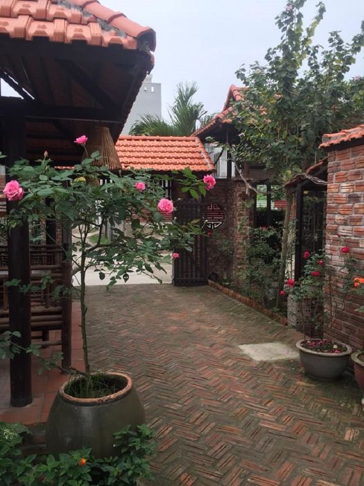 Cung Trầm Cafe Ẩm Thực mang đến không gian yên bình, đậm chất hoài cổ