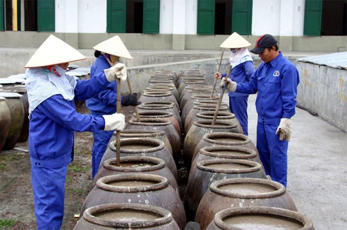 Nước mắm Cát Hải - Hương vị truyền thống từ Hải Phòng