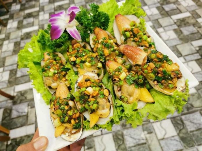 Nhà hàng Biển Xanh Hải Phòng - Điểm hẹn của những người yêu thích hải sản