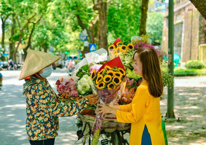 Khám phá Hà Nội qua những điểm đến nổi tiếng và quen thuộc 13