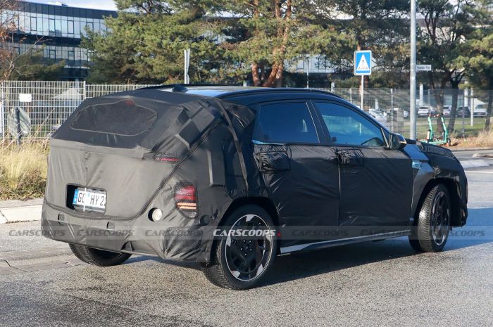 Hyundai Kona Electric 2025 lộ diện trên đường thử với phiên bản N Line thể thao hyundai-kona-electric-n-line-scoop-9-2048x1361.webp