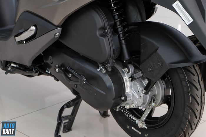 Burgman Street - Dòng xe tay ga mới của Suzuki, có giá 49,5 triệu đồng Suzuki-Burgman-Street (25).JPG