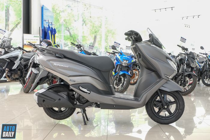 Burgman Street - Dòng xe tay ga mới của Suzuki, có giá 49,5 triệu đồng Suzuki-Burgman-Street (5).JPG