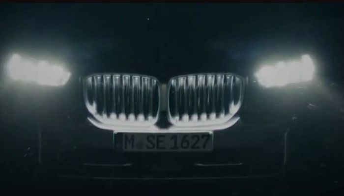 BMW X5 2024 sẵn sàng cho ngày ra mắt với ảnh 'nhá hàng'