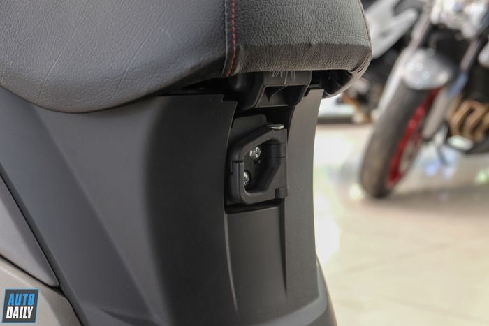 Burgman Street - Mẫu xe tay ga mới của Suzuki, có giá 49,5 triệu đồng Suzuki-Burgman-Street (22).JPG