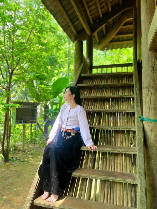 Trải nghiệm tắm suối không giống ai tại Thác Mu 4