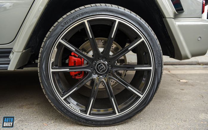 Bắt gặp siêu SUV Brabus 800 trên con đường Hà Nội, hình ảnh adt-2016.jpg