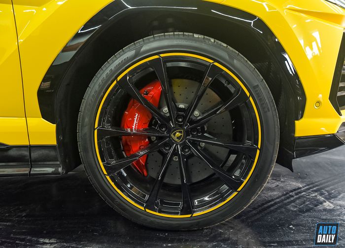Bức ảnh chi tiết của chiếc Lamborghini Urus Pearl Capsule 2022 đầu tiên tại Việt Nam, ảnh số 12.jpg