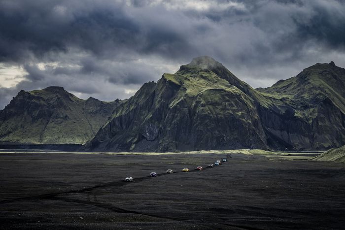 Khám phá băng đảo Iceland cùng dàn siêu SUV Lamborghini Urus lamborghini-urus-esperienza-avventura-3.jpg