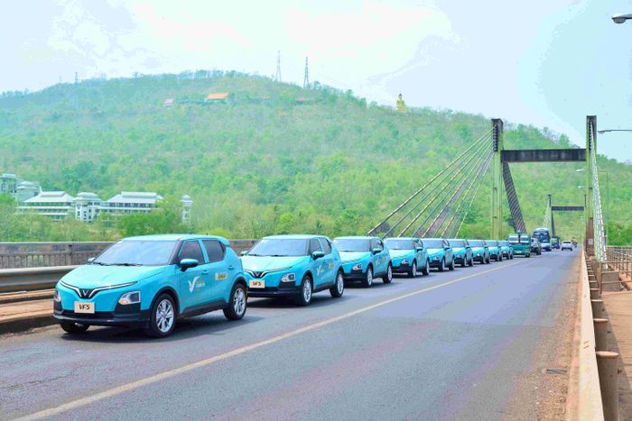 Xanh SM Lào mở dịch vụ taxi điện tại Champasak xanh-sm-lao-01.jpeg