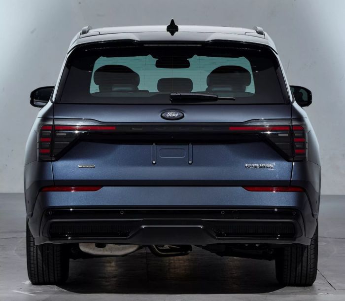 Ford Edge Hybrid 2024 khoe kiểu dáng mới tại Trung Quốc 2024-ford-edge-china-10-2.webp