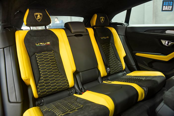 Cận cảnh Siêu SUV Lamborghini Urus Pearl Capsule 2022 đầu tiên về Việt Nam 24.jpg