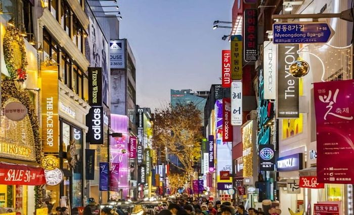 Khám phá khu phố Myeongdong, nơi sầm uất với nhiều trải nghiệm thú vị