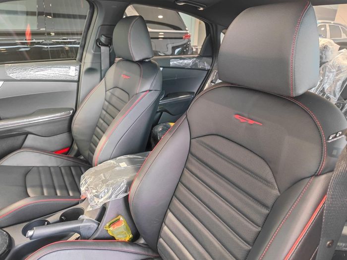 Kia K3 Turbo GT 2022, giá 759 triệu, đã có mặt tại các đại lý, hình ảnh kèm theo kia-k3-2022-18.jpeg