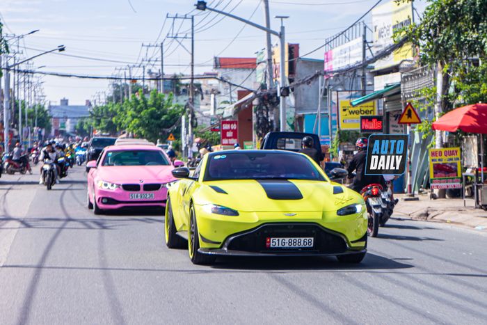 Dàn siêu xe trăm tỷ 'rần rần' Bình Dương, vắng bóng McLaren Senna như thường thấy dan-sieu-xe-tram-ty-ve-binh-duong-Mytour-14.JPG