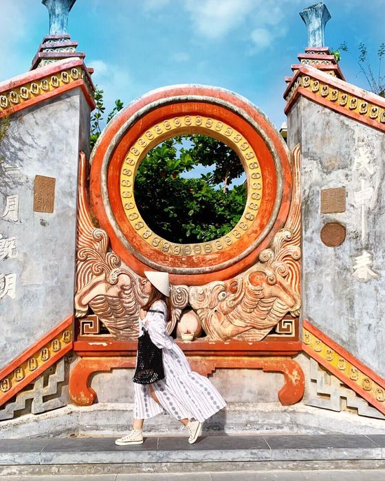 Tam Quan Chùa Bà Mụ - Điểm tham quan mới lạ của Hội An 5