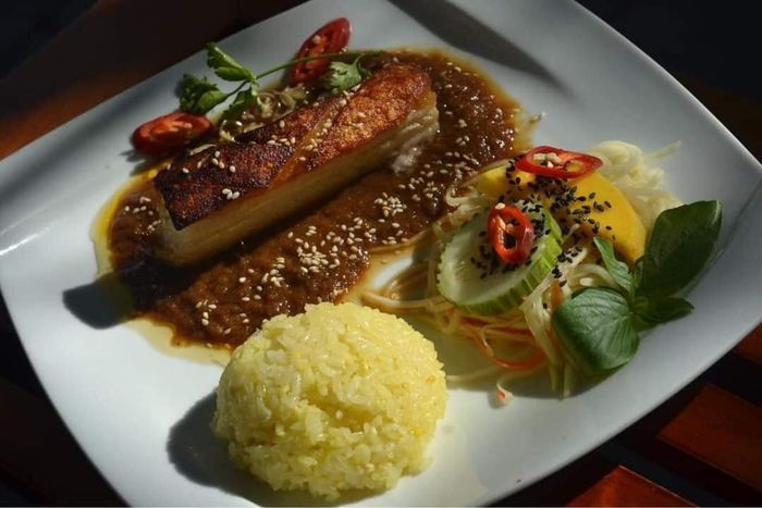 Red Dragon Restaurant Hoi An - Điểm đến lý tưởng để thưởng thức hương vị Việt với phong cách sang trọng phương Tây