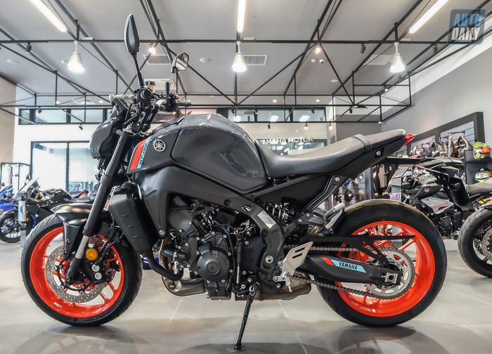 Khám phá chi tiết về Yamaha MT-09 2021 với giá từ 345 triệu đồng Yamaha MT-09 (9).jpg